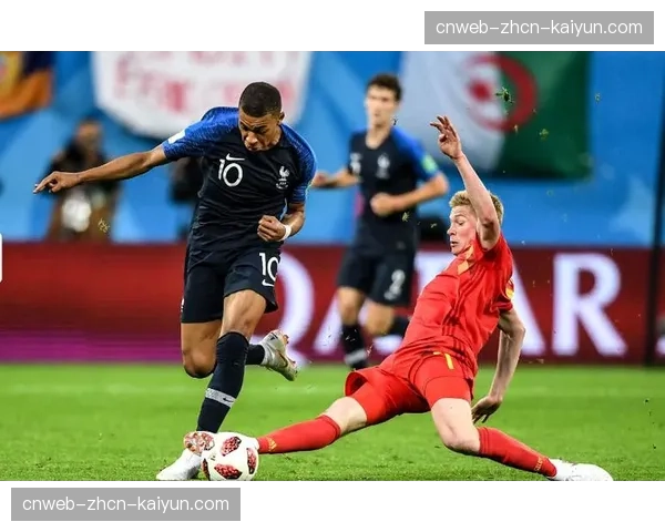 战术史回顾：从乔丹法则到现代换防，高位压迫理念的三十年演变。